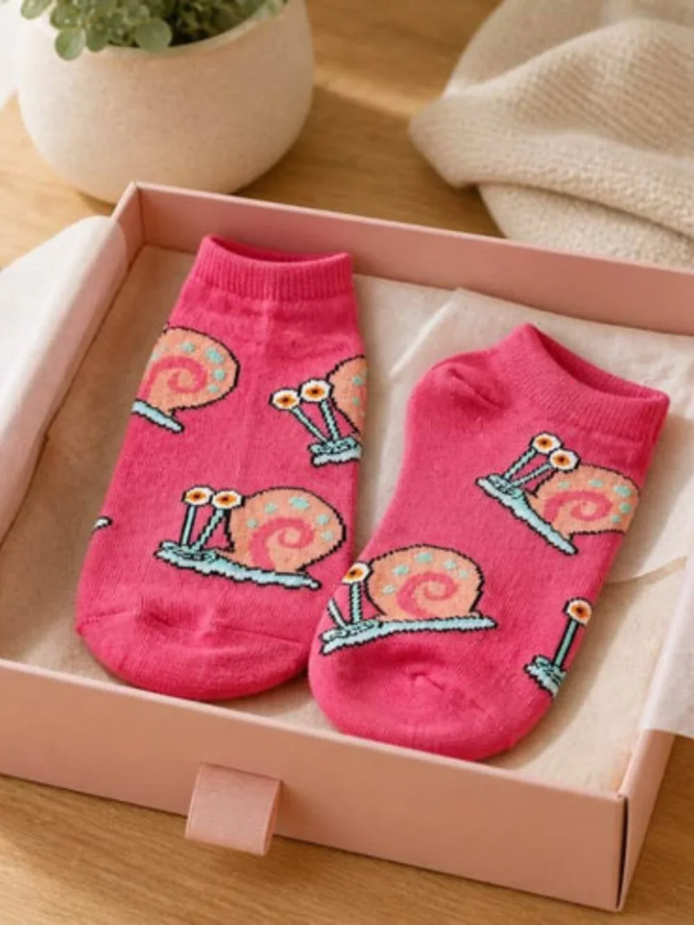 6 Pairs Novelty Cartoon Character Low Cut Ankle Socks Women's Size 4-10 New